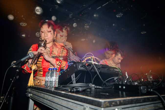 Photo series: COSMOS Live by Melanie Marsman