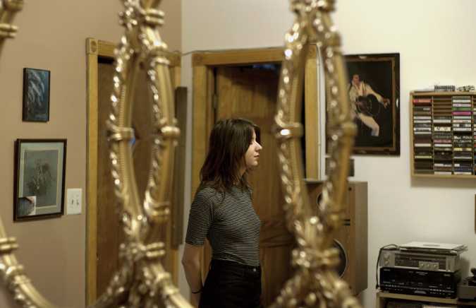 Listen to Circuit des Yeux cover Catherine Ribeiro + Alpes' 1969 song 'Soeur de Race'