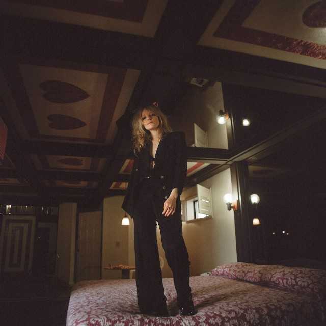 Jessica Pratt announces new album 'Quiet Signs'; shares first single 'This Time Around'