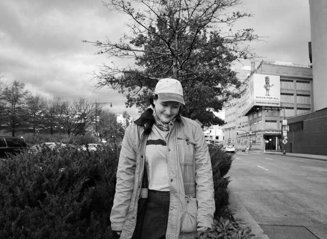 Joanna Sternberg shares new single 'Neighbors'