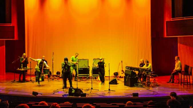 Support DNA? AND? and help them create a VR Music Improvisation Experience