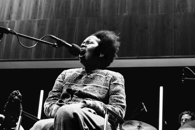 The Quietus premieres recordings of Linda Sharrock live at LGW17