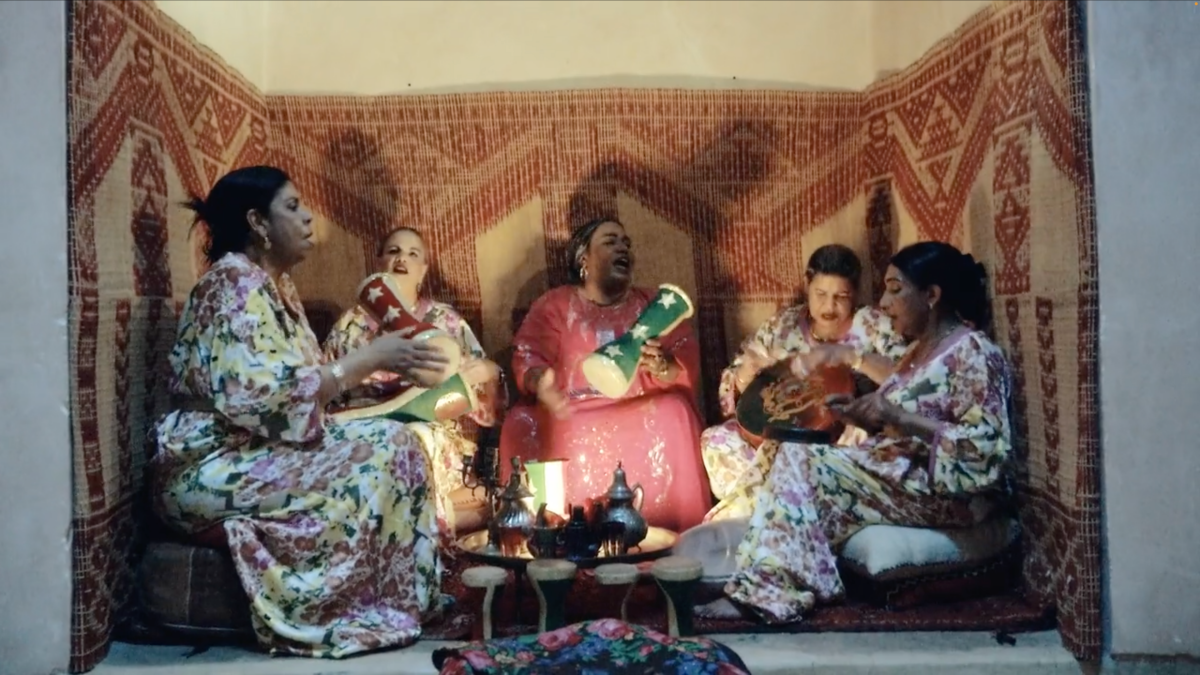 Lmra Heyya Kulshi — Woman Is Everything
