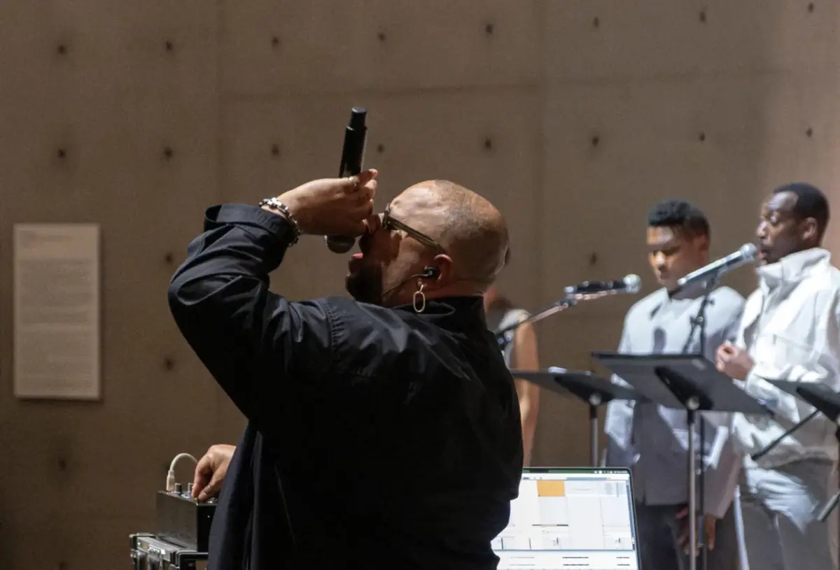 Low Jack presents Lacrimosa with Ensemble vocal Voix des Outre-Mer